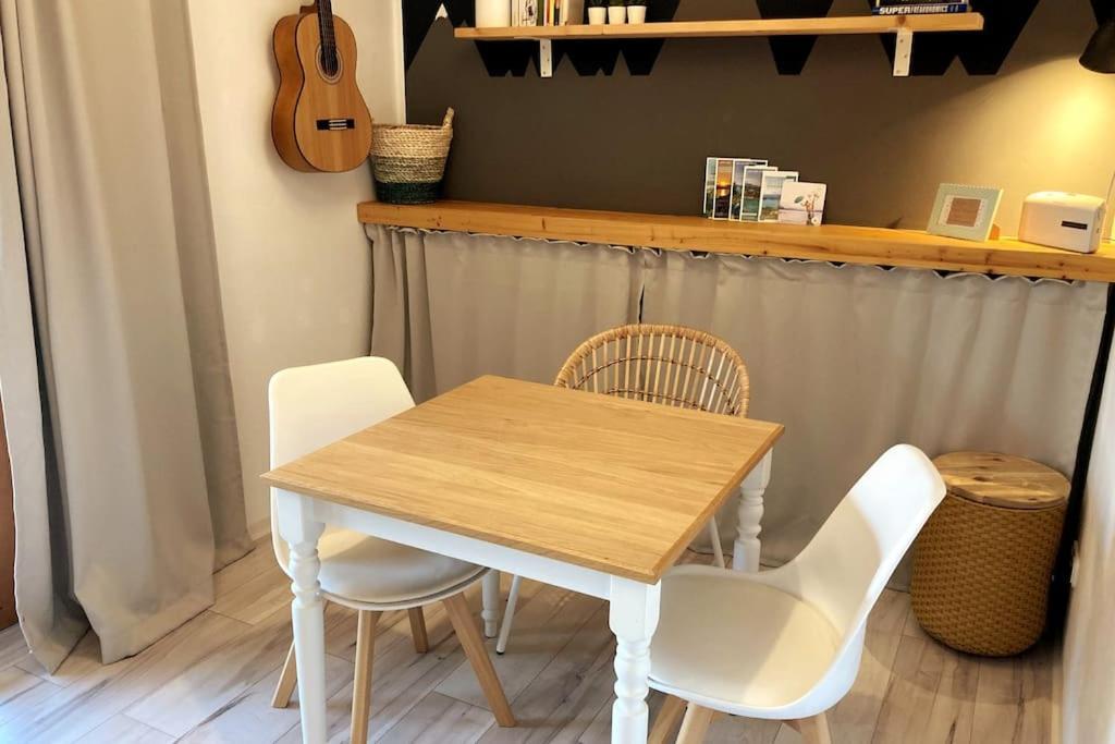 Wohnung Mit Balkon In Velden - Appartment Berge Bytilly フェルデン・アム・ヴェルターゼー エクステリア 写真