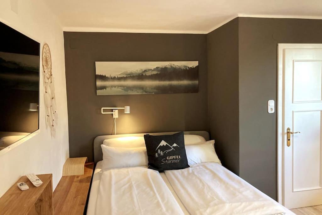 Wohnung Mit Balkon In Velden - Appartment Berge Bytilly フェルデン・アム・ヴェルターゼー エクステリア 写真