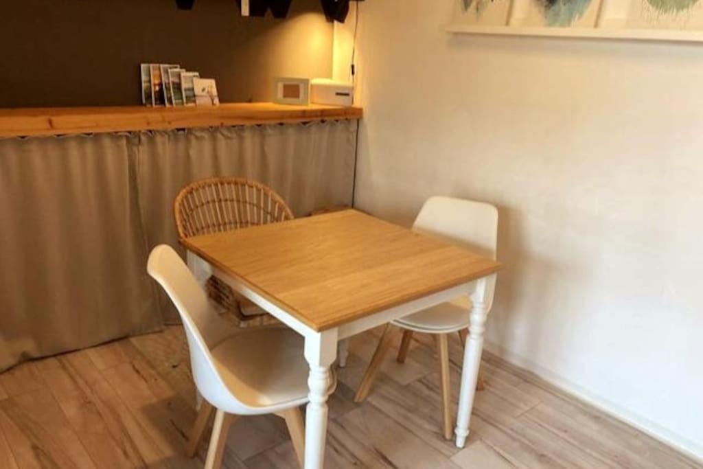 Wohnung Mit Balkon In Velden - Appartment Berge Bytilly フェルデン・アム・ヴェルターゼー エクステリア 写真